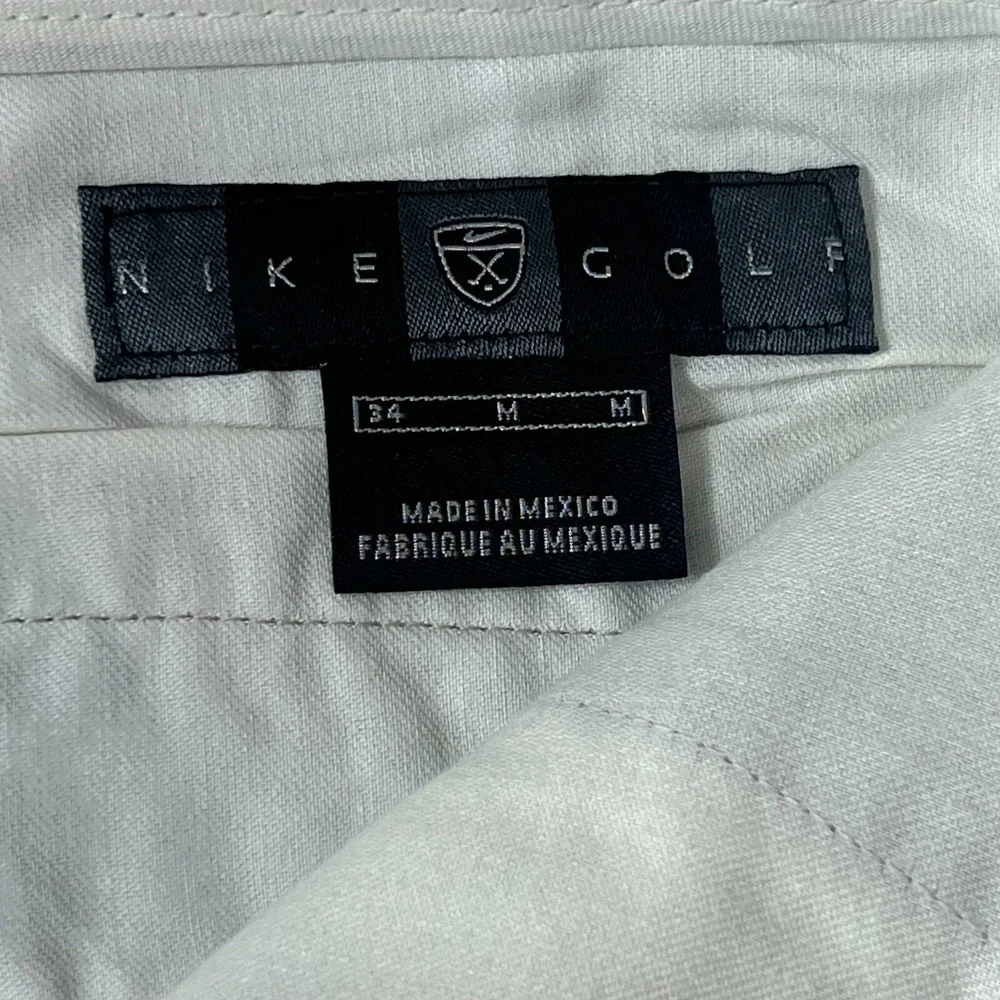 Nike Golf Chino Shorts 100% Cotton Pleated Front Beige Men's Size 34 VTG‎ NWT